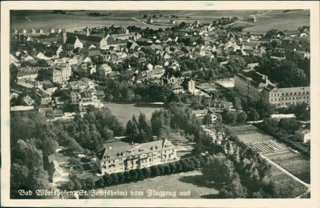 Alte Ansichtskarte Bad Wörishofen, St. Josefsheim vom Flugzeug aus