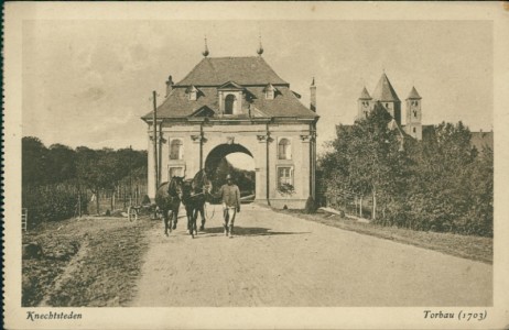 Alte Ansichtskarte Missionshaus Knechtsteden Post Horrem, Bez. Düsseldorf Station Dormagen (Rhld.), Torbau (1709)