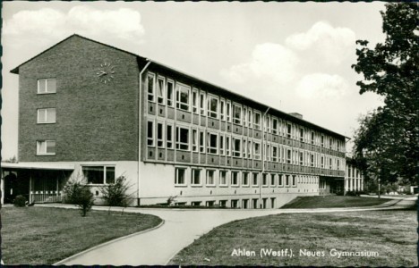 Alte Ansichtskarte Ahlen (Westf.), Neues Gymnasium