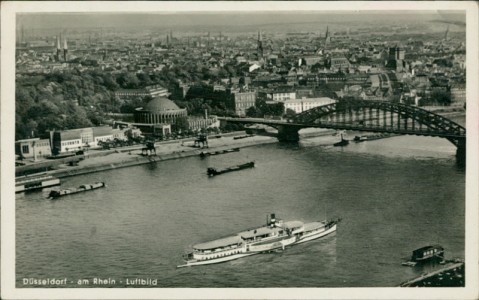 Alte Ansichtskarte Düsseldorf am Rhein, Luftbild