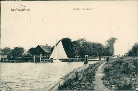Alte Ansichtskarte Ueckermünde, Partie am Kanal