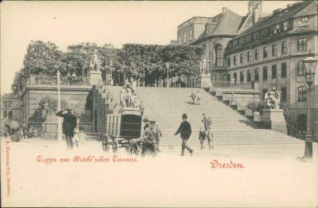 Alte Ansichtskarte Dresden, Treppe zur Brühl'schen Terrasse mit Hundekarren