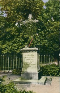 Alte Ansichtskarte Saarbrücken, Französisches Denkmal im Ehrental