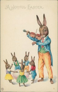 Alte Ansichtskarte A Joyful Easter, Hasen-Papa musiziert, Kinder tanzen um Osterei