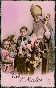Alte Ansichtskarte Vive St. Nicolas, Weihnachtsmann mit Kindern