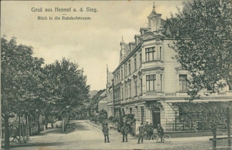 Alte Ansichtskarte Gruß aus Hennef a. d. Sieg, Blick in die Bahnhofstrasse