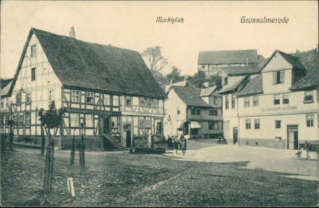 Alte Ansichtskarte Grossalmerode, Marktplatz mit Gasthaus zur Krone