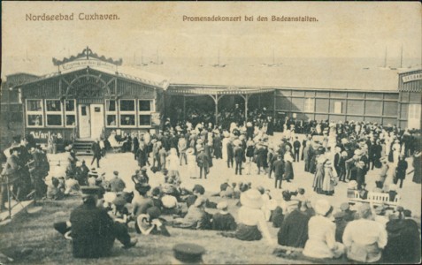 Alte Ansichtskarte Nordseebad Cuxhaven, Promenadekonzert bei den Badeanstalten