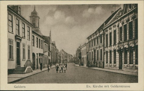 Alte Ansichtskarte Geldern, Ev. Kirche mit Gelderstrasse