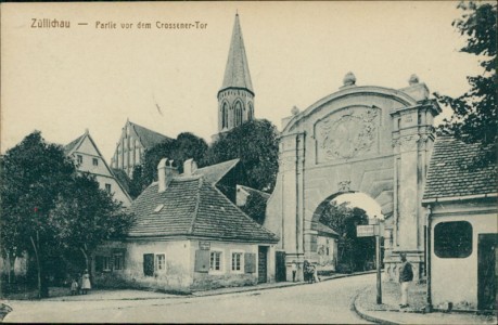 Alte Ansichtskarte Züllichau, Partie vor dem Crossener-Tor