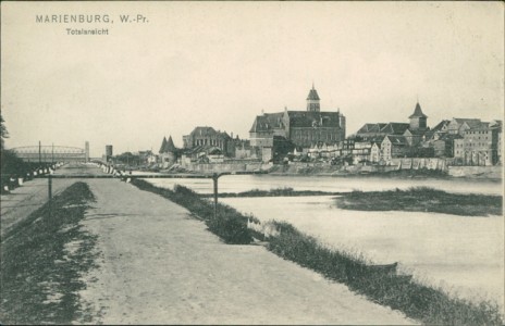 Alte Ansichtskarte Marienburg / Malbork, Totalansicht