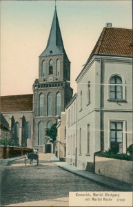 Alte Ansichtskarte Emmerich am Rhein, Martini Kirchgang mit Martini Kirche