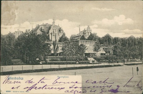 Alte Ansichtskarte Wiesbaden, Sportplatz