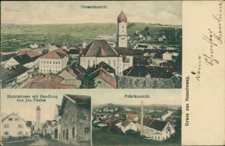 Alte Ansichtskarte Nesselwang, Gesamtansicht, Marktstrasse mit Handlung von Jos. Paulus, Fabrikansicht