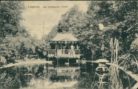 Alte Ansichtskarte Liegnitz / Legnica, Am heizbaren Teich