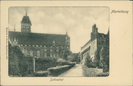 Alte Ansichtskarte Marienburg / Malbork, Schlosshof