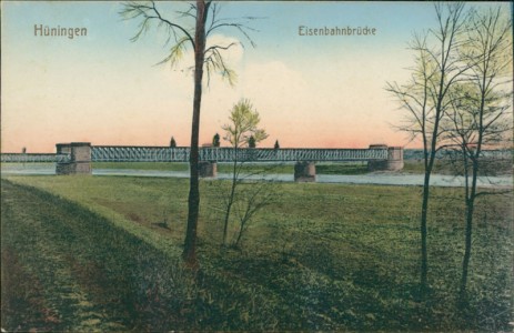 Alte Ansichtskarte Huningue / Hüningen, Eisenbahnbrücke