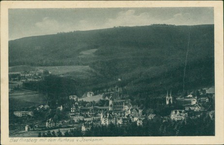 Alte Ansichtskarte Bad Flinsberg / Świeradów-Zdrój, mit dem Kurhaus u. Iserkamm