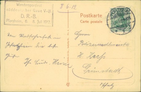 Adressseite der Ansichtskarte Pforzheim, Marktplatz, rückseitig Stempel "Wandersportfest süddeutscher Gaue V-IX D. R.-B. Pforzheim, 6. 8. Juli 1912"