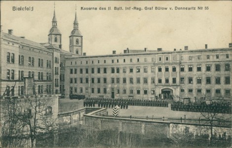 Alte Ansichtskarte Bielefeld, Kaserne des II. Batl. Inf-Reg. Graf Bülow v. Dennewitz No 55