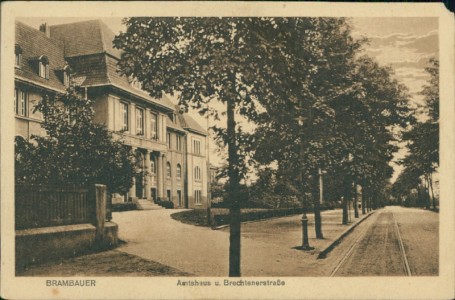 Alte Ansichtskarte Lünen-Brambauer, Amtshaus u. Brechtenerstraße (Eckschaden oben rechts)