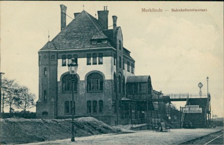 Alte Ansichtskarte Castrop-Rauxel-Merklinde, Bahnhof mit Bahnhofsrestaurant