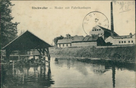 Alte Ansichtskarte Bischweiler / Bischwiller, Moder mit Fabrikanlagen