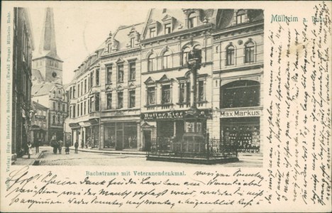 Alte Ansichtskarte Mülheim an der Ruhr, Bachstrasse mit Veteranendenkmal