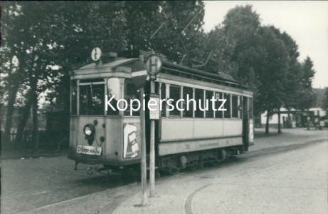 Alte Ansichtskarte Wanne-Eickel, Straßenbahn Linie 1 E Crange, Osthafen, Echtfoto, Abzug ca. 1970er Jahre, Format ca. 13,5 x 9,5 cm