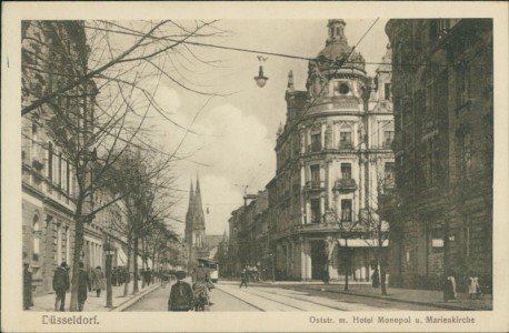 Alte Ansichtskarte Düsseldorf, Oststr. m. Hotel Monopol u. Marienkirche