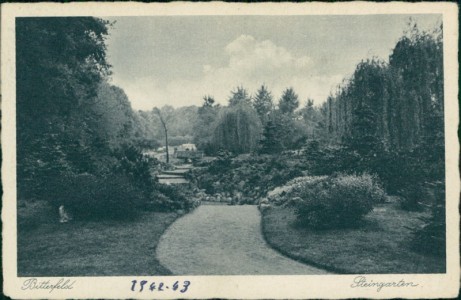 Alte Ansichtskarte Bitterfeld, Steingarten