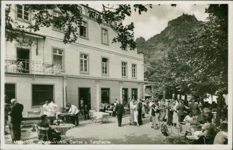 Alte Ansichtskarte Mayschoß, Winzer-Verein, Garten u. Tanzfläche