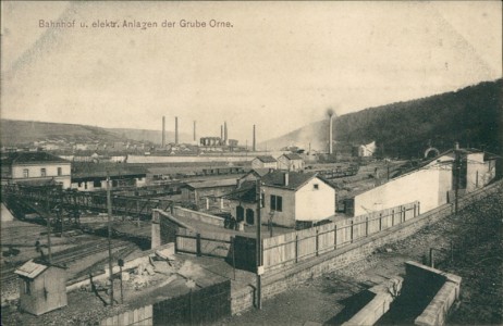 Alte Ansichtskarte Groß-Moyeuvre / Moyeuvre-Grande, Bahnhof u. elektr. Anlagen der Grube Orne