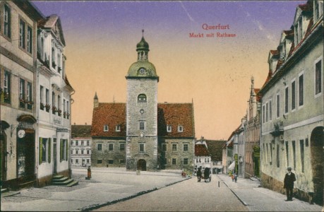 Alte Ansichtskarte Querfurt, Markt mit Rathaus