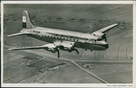 Alte Ansichtskarte K.L.M. Royal Dutch Airlines, PH-TAR