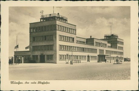Alte Ansichtskarte München, der neue Flughafen
