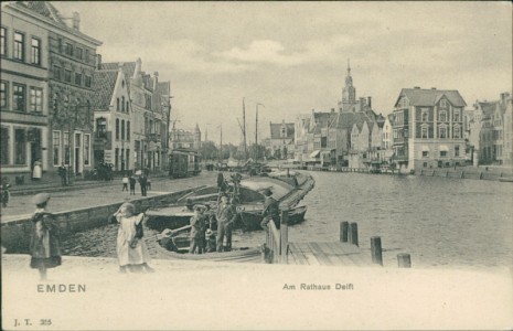 Alte Ansichtskarte Emden, Am Rathaus Delft