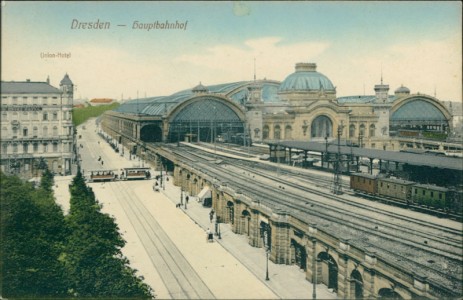 Alte Ansichtskarte Dresden, Hauptbahnhof, Straßenbahn