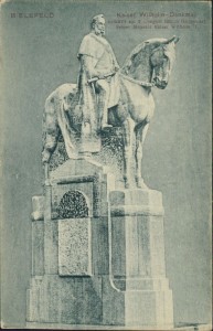 Alte Ansichtskarte Bielefeld, Kaiser Wilhelm-Denkmal, enthüllt am 29. August 1907 in Gegenwart Seiner Majestät Kaiser Wilhelm II