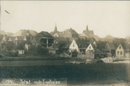 Alte Ansichtskarte Ludwigshafen am Rhein-Oppau, Total nach Explosion