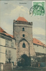 Alte Ansichtskarte Saaz / Žatec, Priestertor