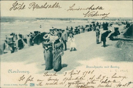 Alte Ansichtskarte Norderney, Strandpartie mit Seesteg