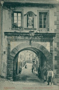 Alte Ansichtskarte Bernkastel-Kues, Graachertor mit Graacherstrasse