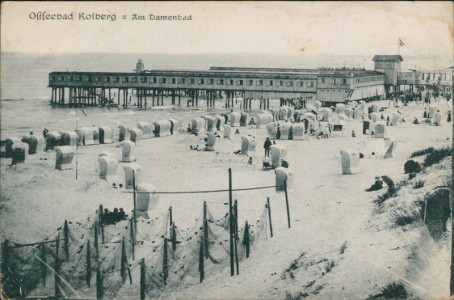 Alte Ansichtskarte Kolberg / Kołobrzeg, Am Damenbad