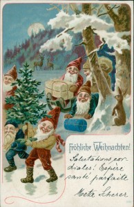 Alte Ansichtskarte Fröhliche Weihnachten, Zwerge mit Tannenbaum und Geschenken