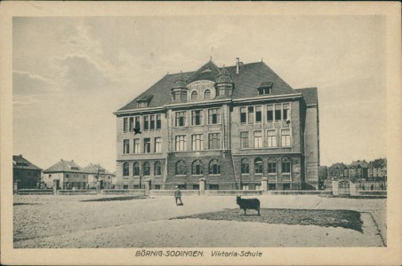 Alte Ansichtskarte Börnig-Sodingen, Viktoria-Schule