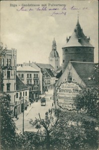 Alte Ansichtskarte Riga, Sandstrasse mit Pulverturm