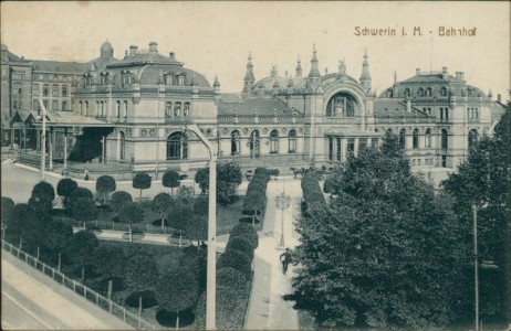 Alte Ansichtskarte Schwerin, Bahnhof
