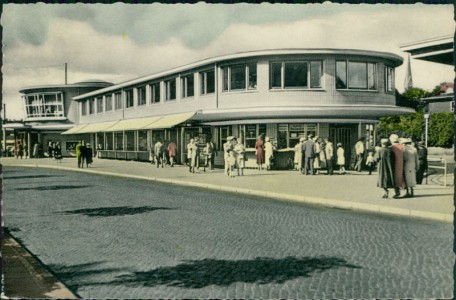 Alte Ansichtskarte Flensburg, Zentralomnibusbahnhof, Omnibus (Landpost Hüllerup)