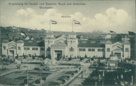 Alte Ansichtskarte Wiesbaden, Ausstellung für Handel und Gewerbe, Kunst und Gartenbau. Haupthalle